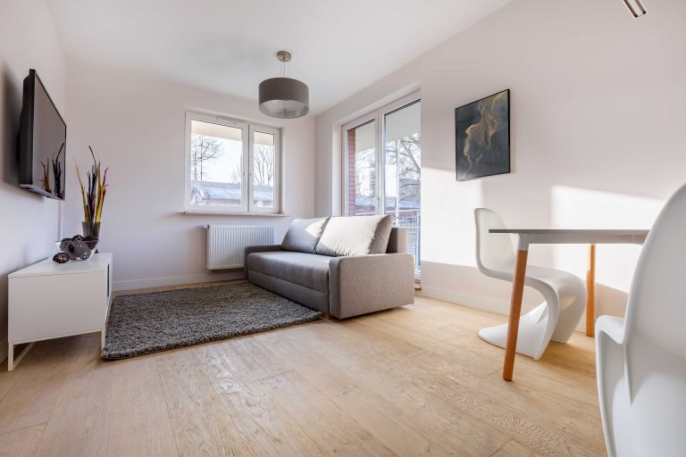 地板色彩搭配全攻略|讓家瞬間溫馨有格調,從 DIY 開始!